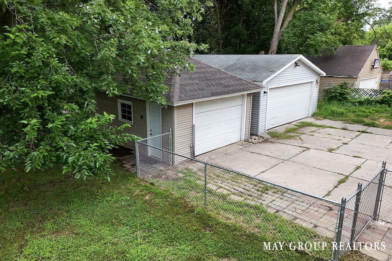 143 Burr Oak Street Property Photo 38