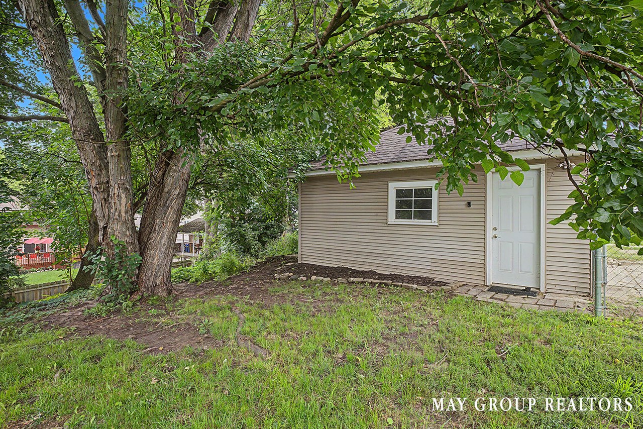 143 Burr Oak Street Property Photo 41