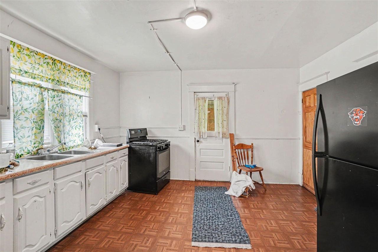 727 Nw 6th Street Property Photo 9