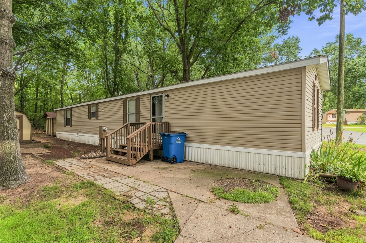 67663 County Road 388 Property Photo 1