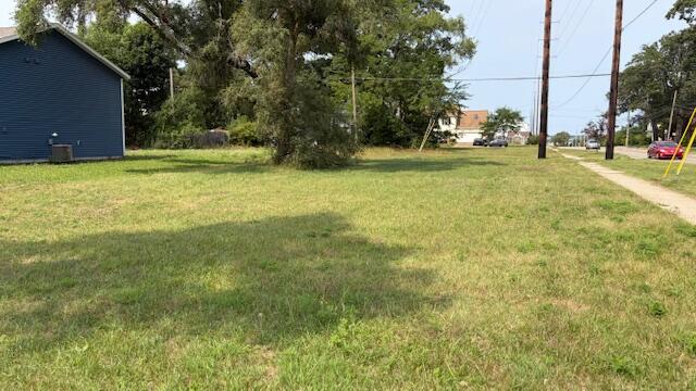 397 Marquette Avenue Property Photo 3