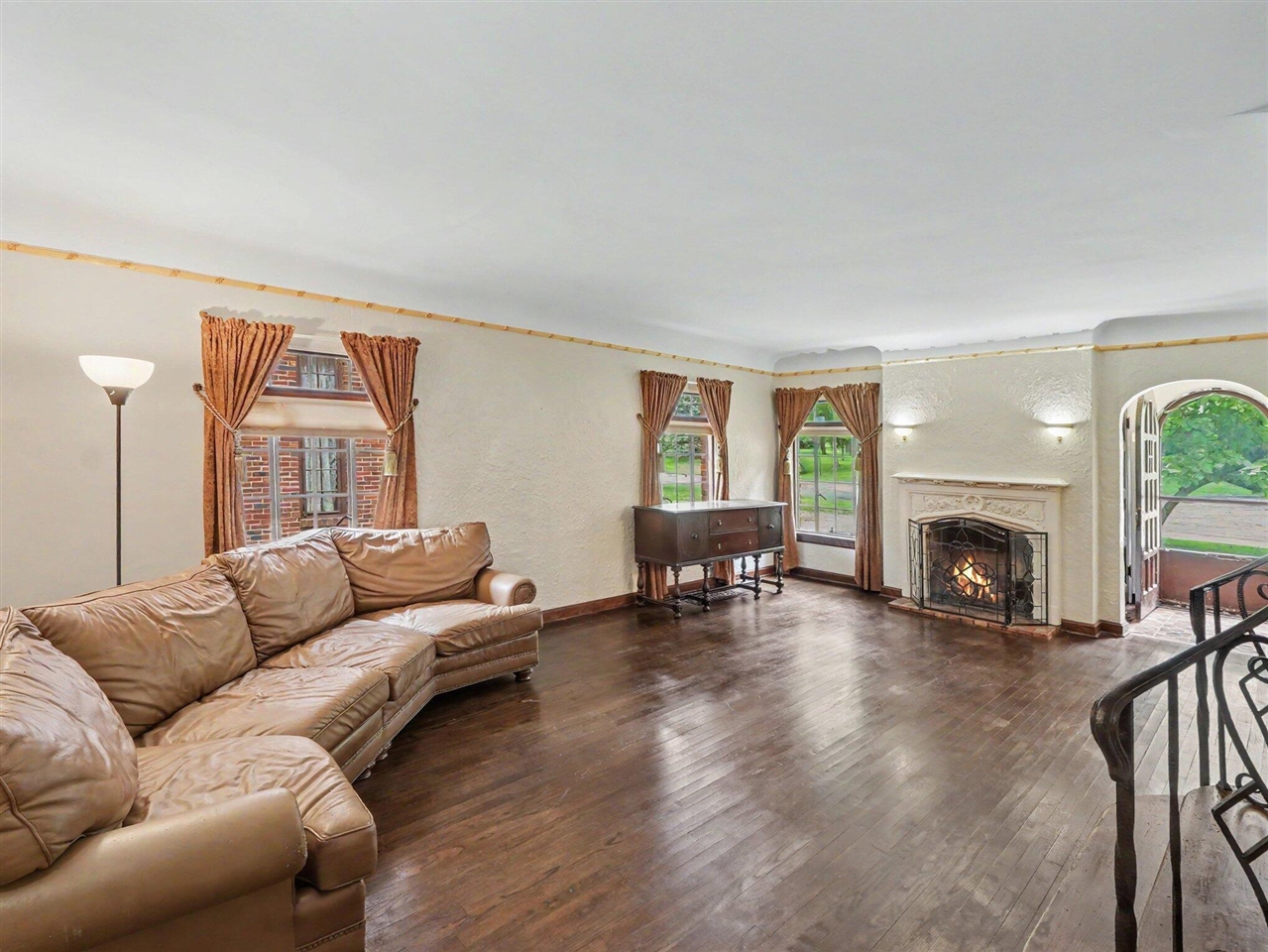 903 Briarcliff Road Property Photo 9
