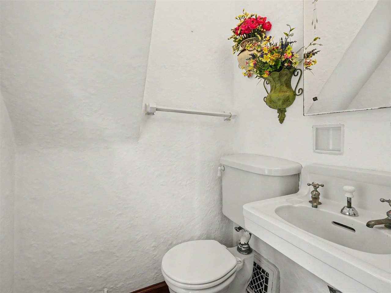 903 Briarcliff Road Property Photo 14