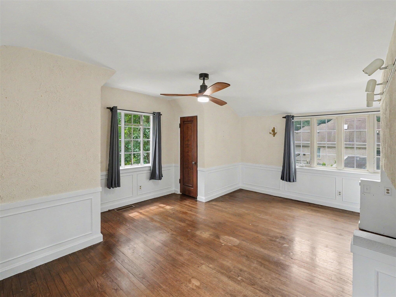 903 Briarcliff Road Property Photo 17