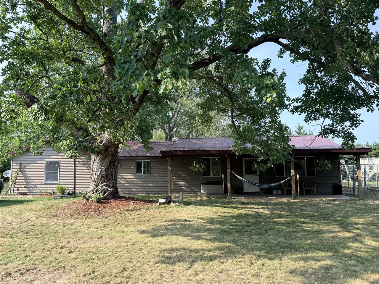 4513 W Mena Creek Property Photo 1
