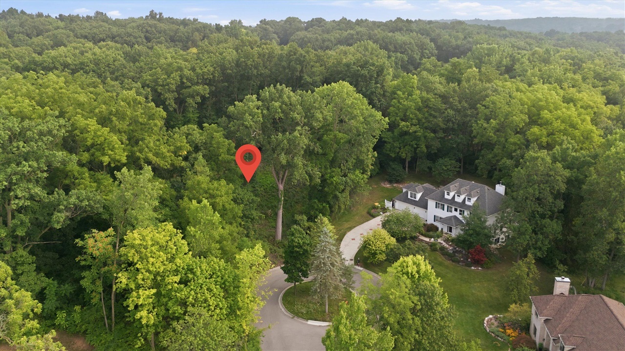 1532 Stonehaven Road Property Photo 2