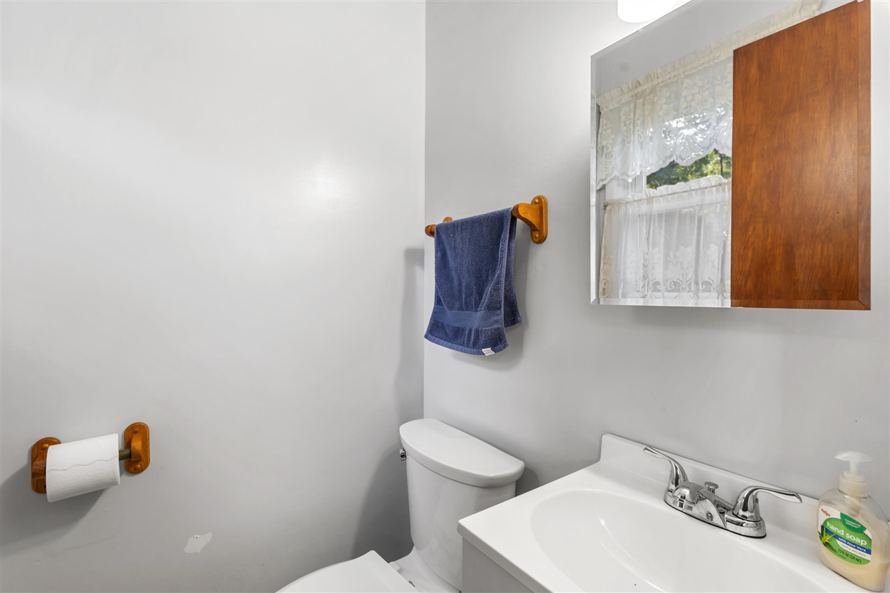 10426 Douglas Avenue Property Photo 5