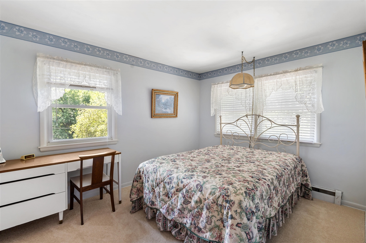 10426 Douglas Avenue Property Photo 15