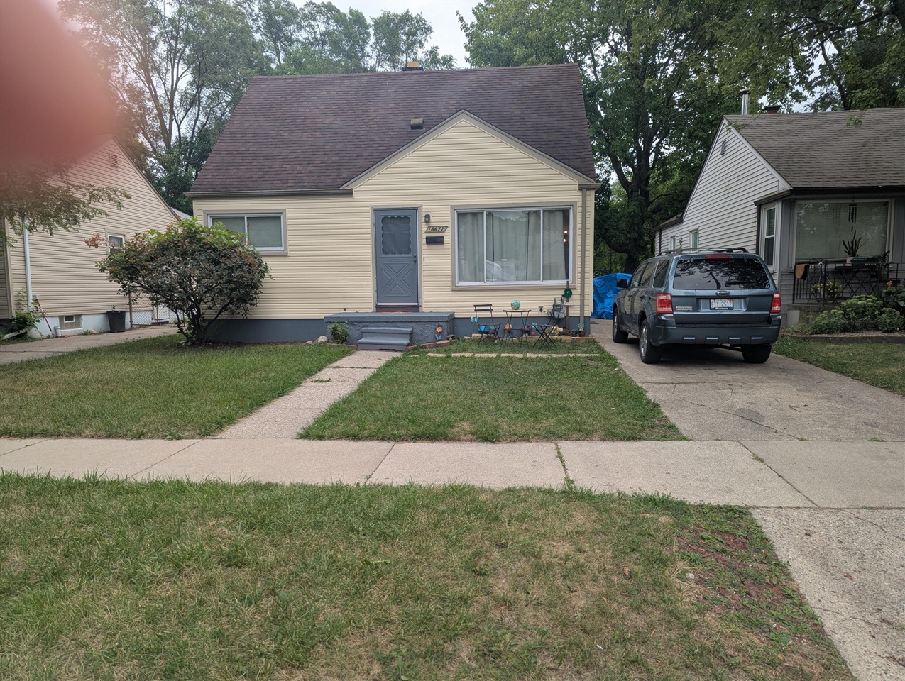 18672 Lennane Street Property Photo 1