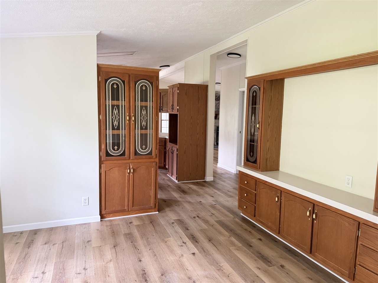 3084 S Pipestone Road Property Photo 9