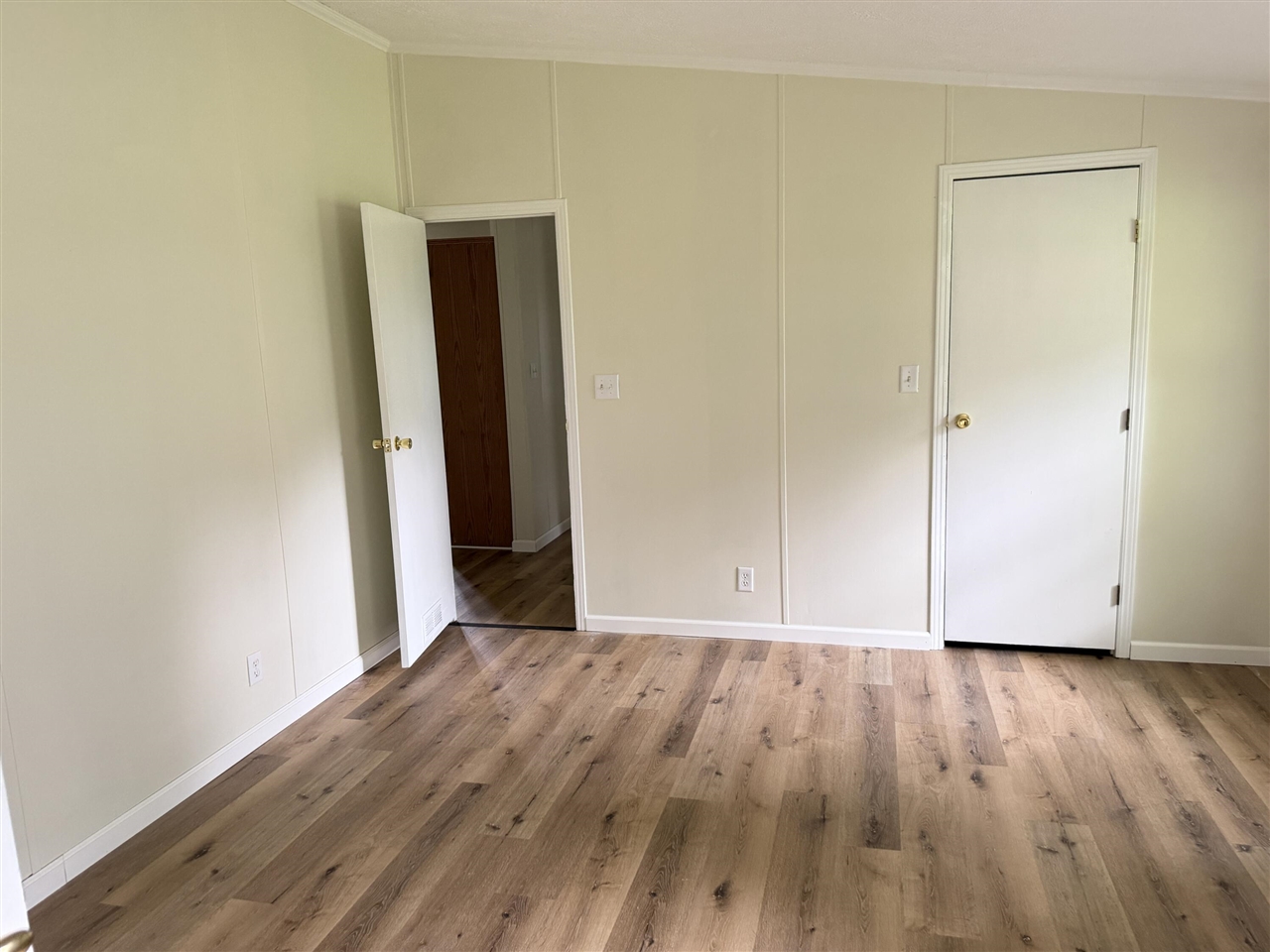 3084 S Pipestone Road Property Photo 17
