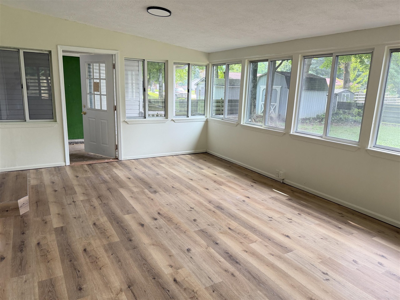 3084 S Pipestone Road Property Photo 20