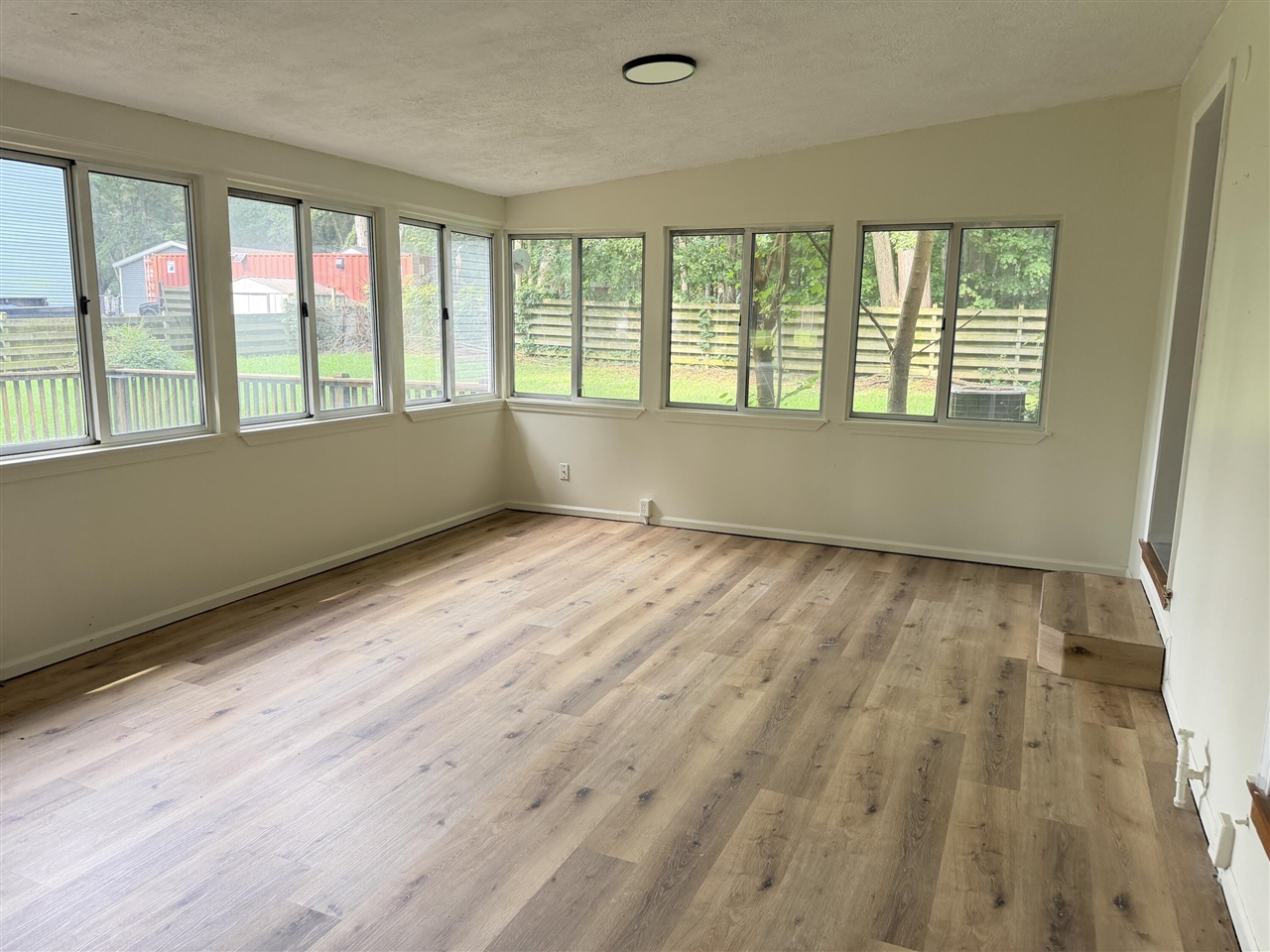 3084 S Pipestone Road Property Photo 21