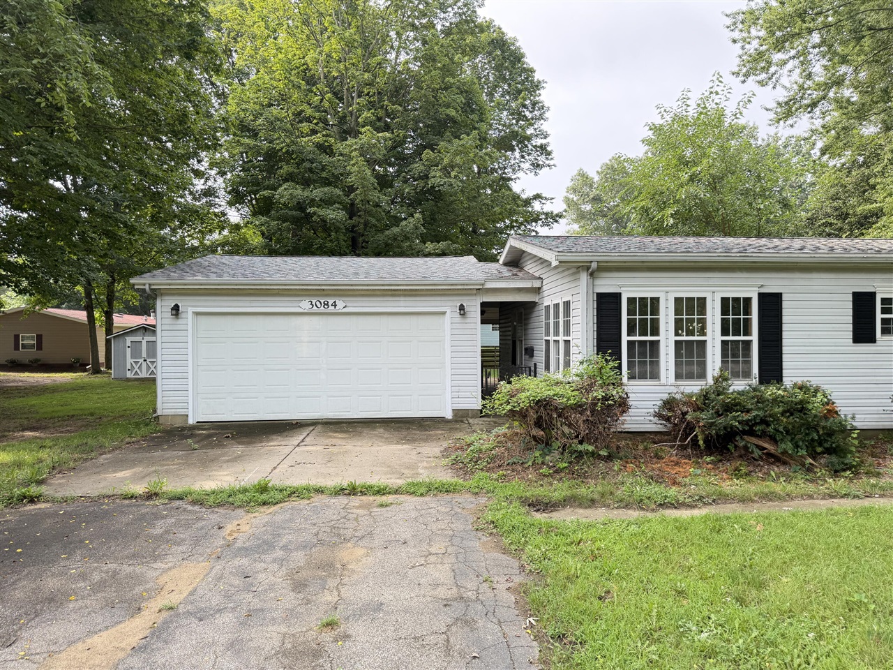 3084 S Pipestone Road Property Photo 25