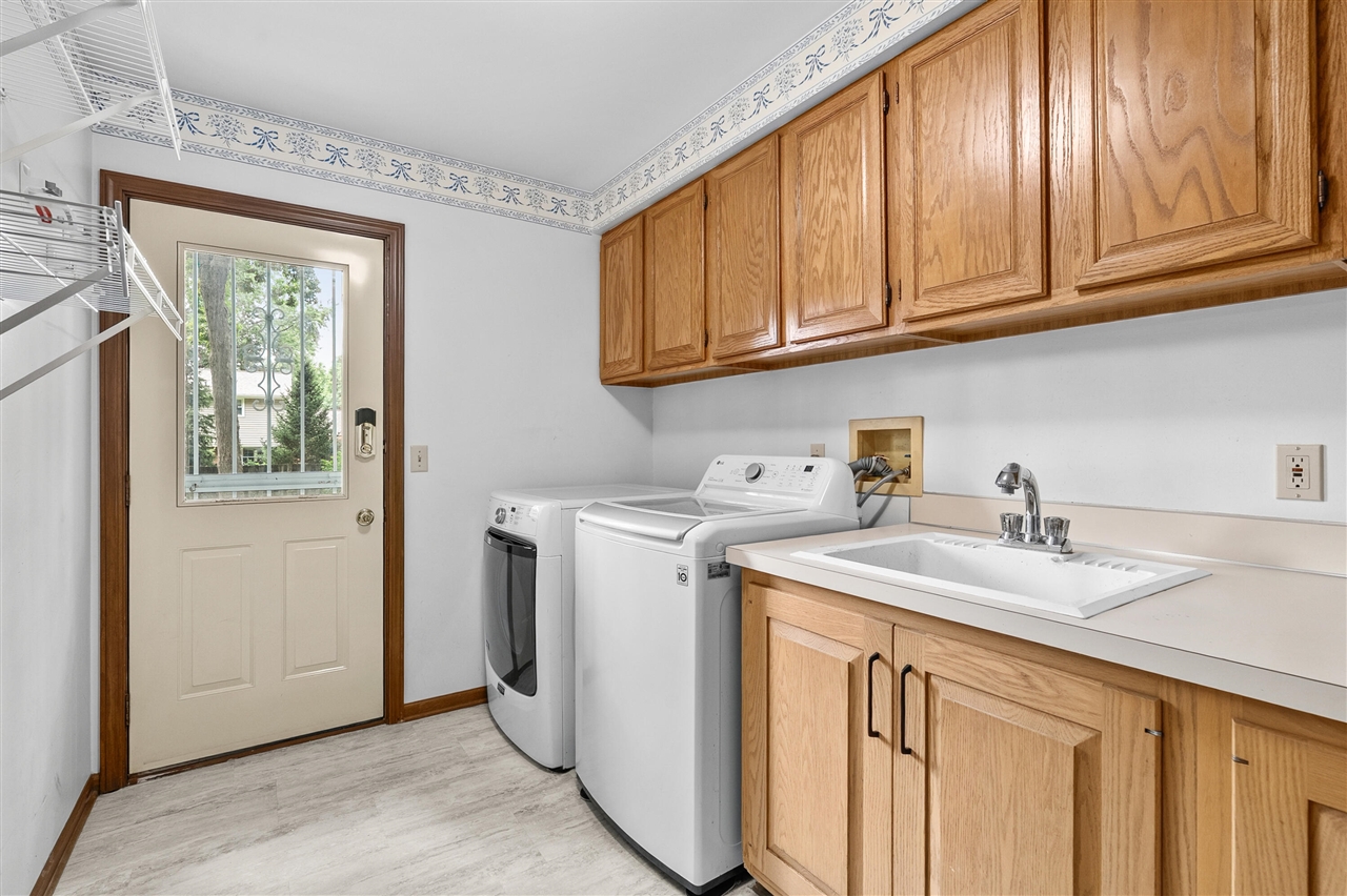 3029 Coachlite Avenue Property Photo 23
