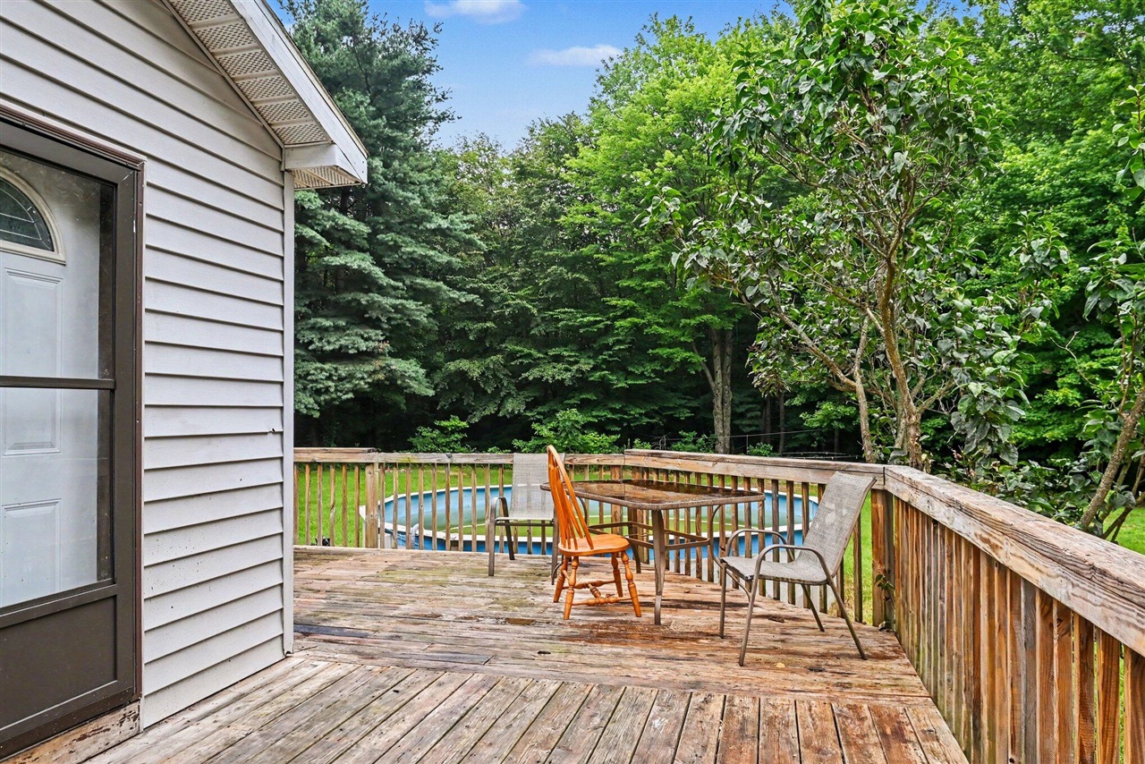 6113 102nd Avenue Property Photo 5