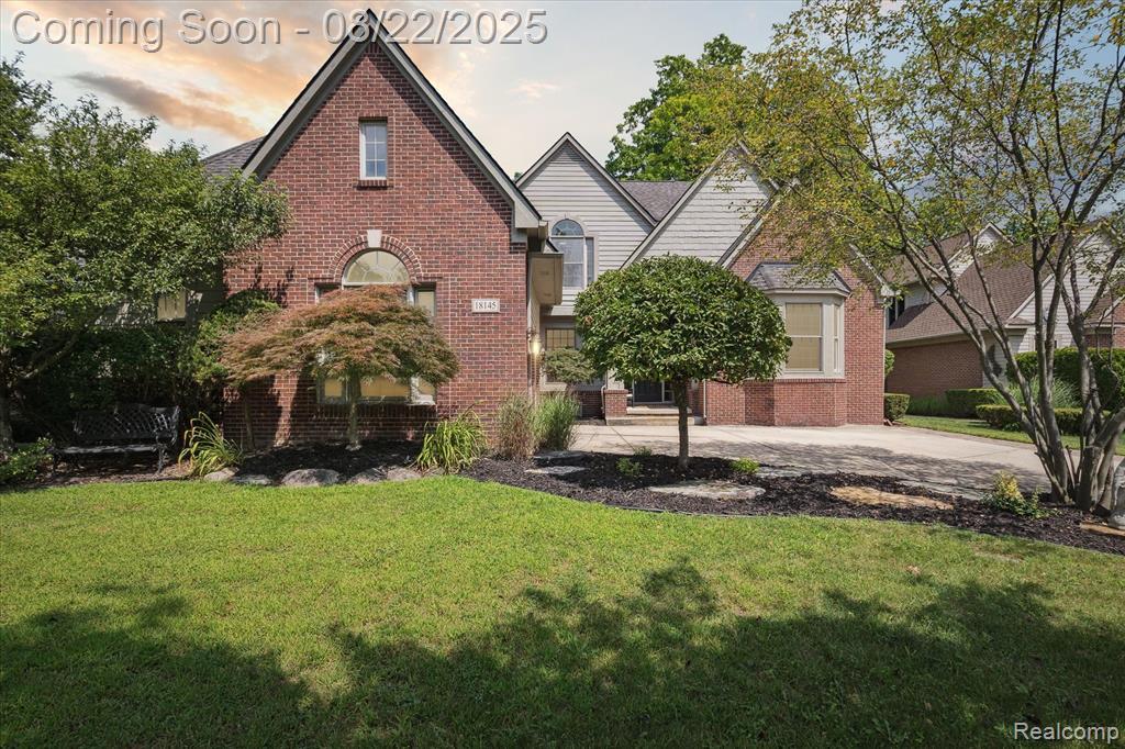 18145 Shoreline Court Property Photo 1