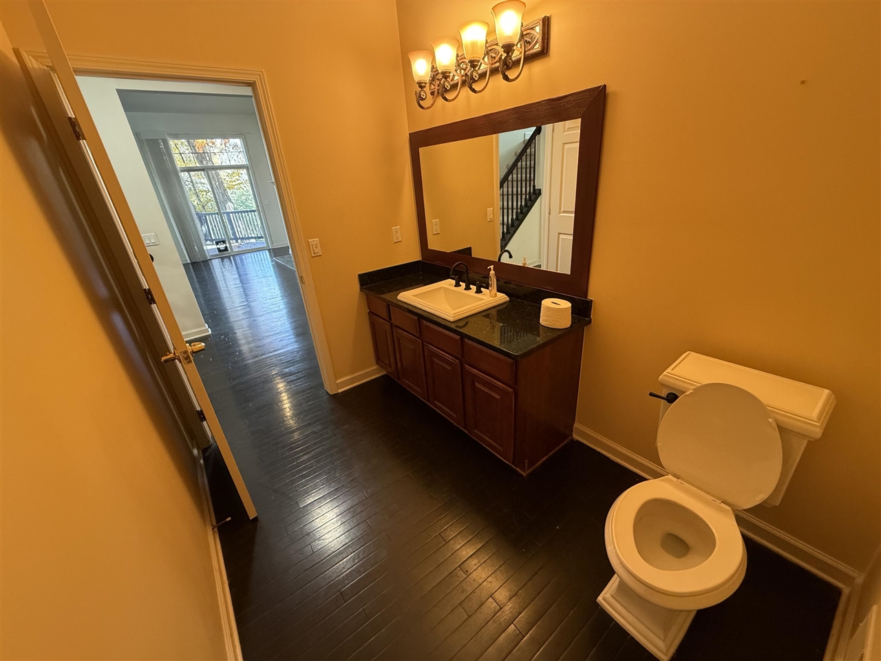 18145 Shoreline Court Property Photo 12