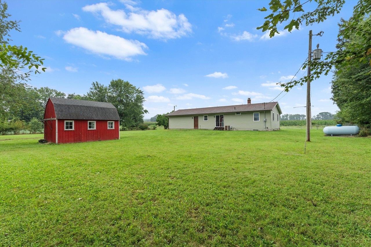 69300 Kessington Road Property Photo 2