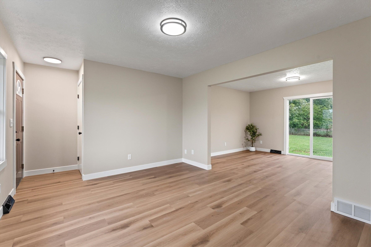 69300 Kessington Road Property Photo 15