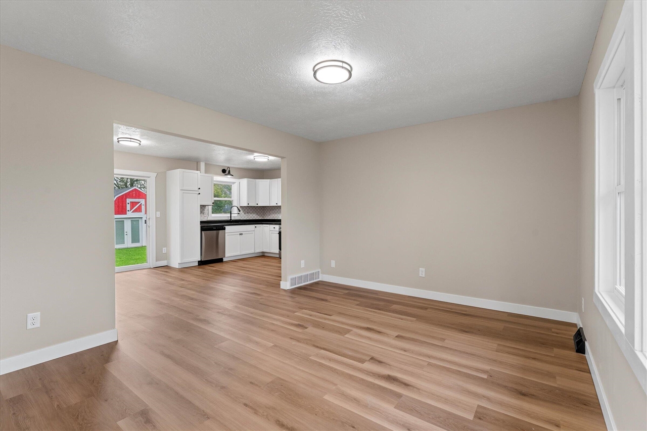 69300 Kessington Road Property Photo 18