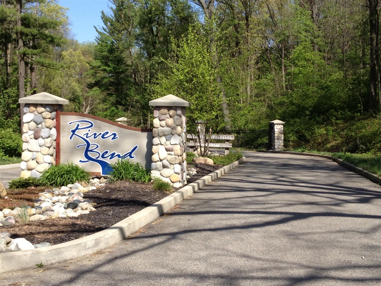 1630 Forest Trail Property Photo 1