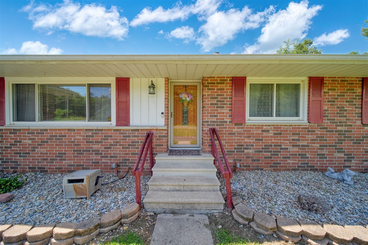 6060 Lansing Avenue Property Photo 3