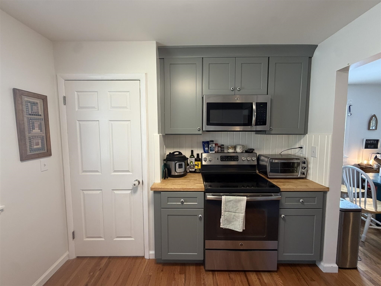 1746 Shankin Drive Property Photo 6
