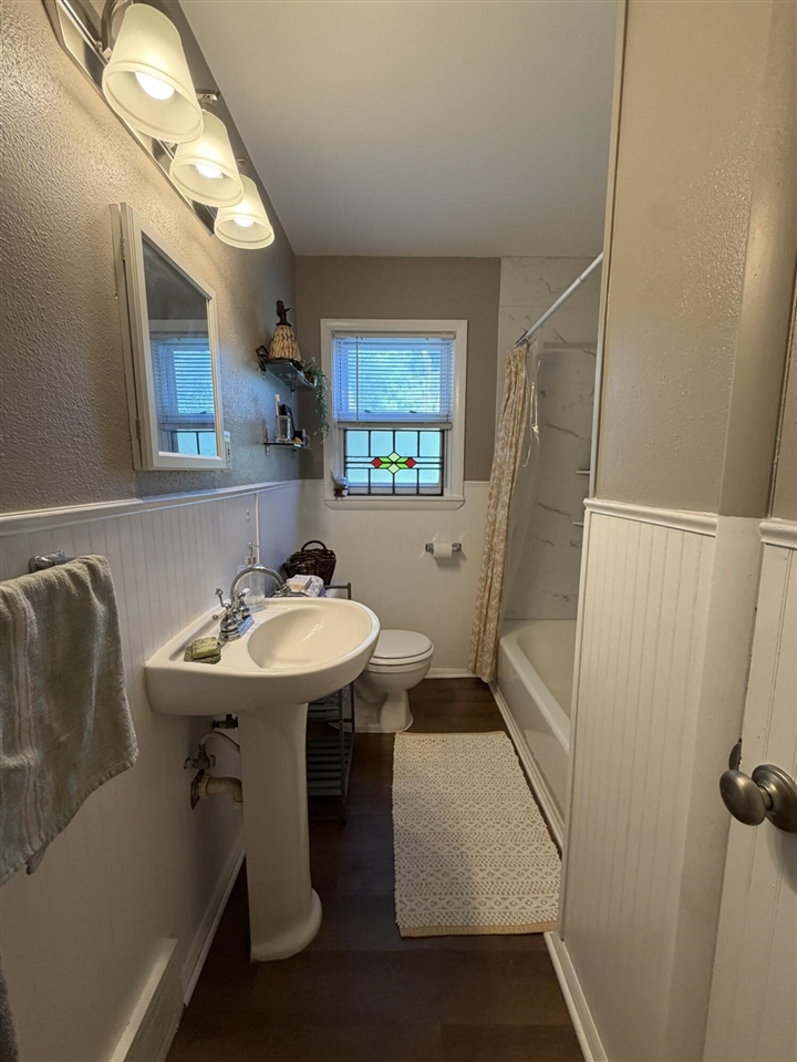 1746 Shankin Drive Property Photo 12