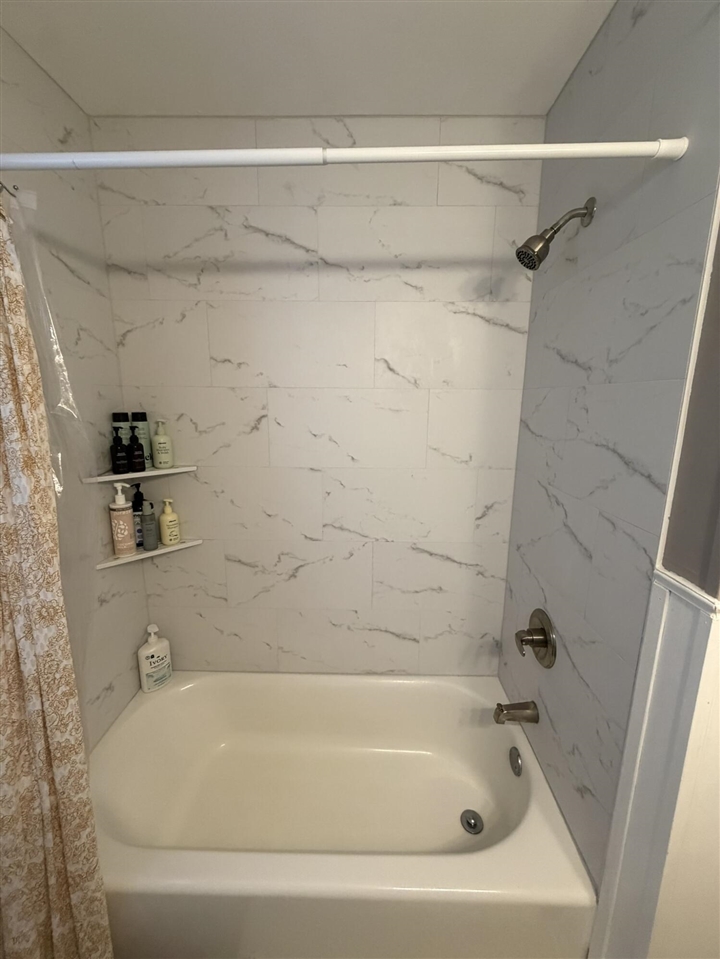 1746 Shankin Drive Property Photo 14