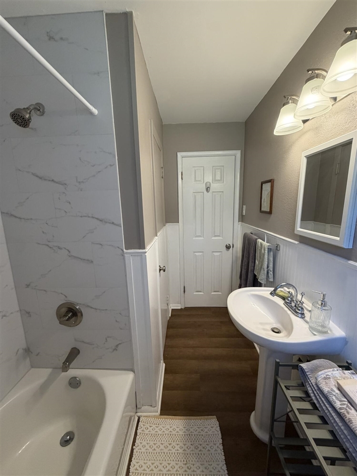 1746 Shankin Drive Property Photo 15