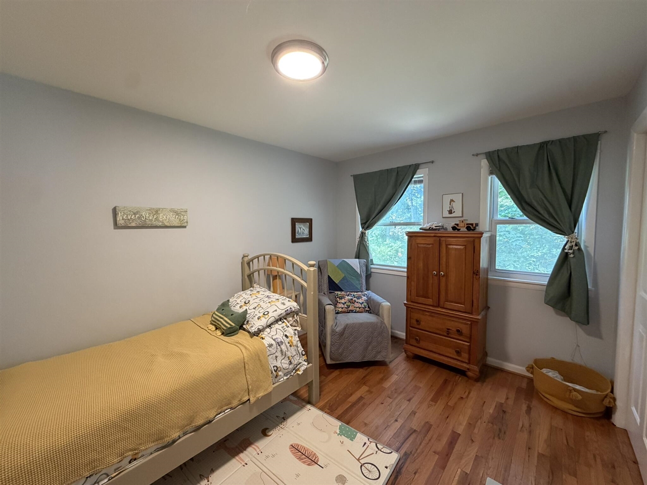 1746 Shankin Drive Property Photo 20