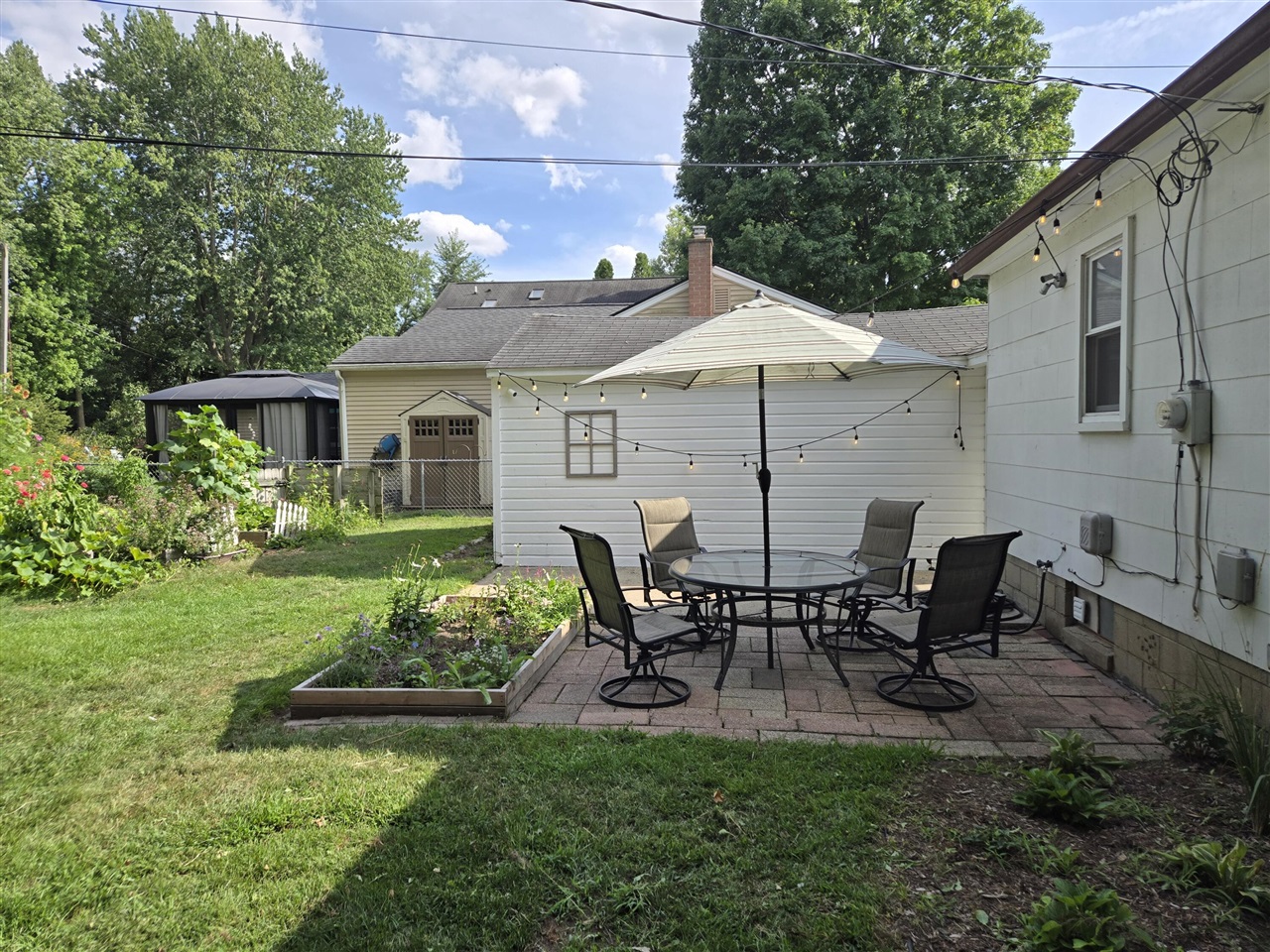 1746 Shankin Drive Property Photo 29