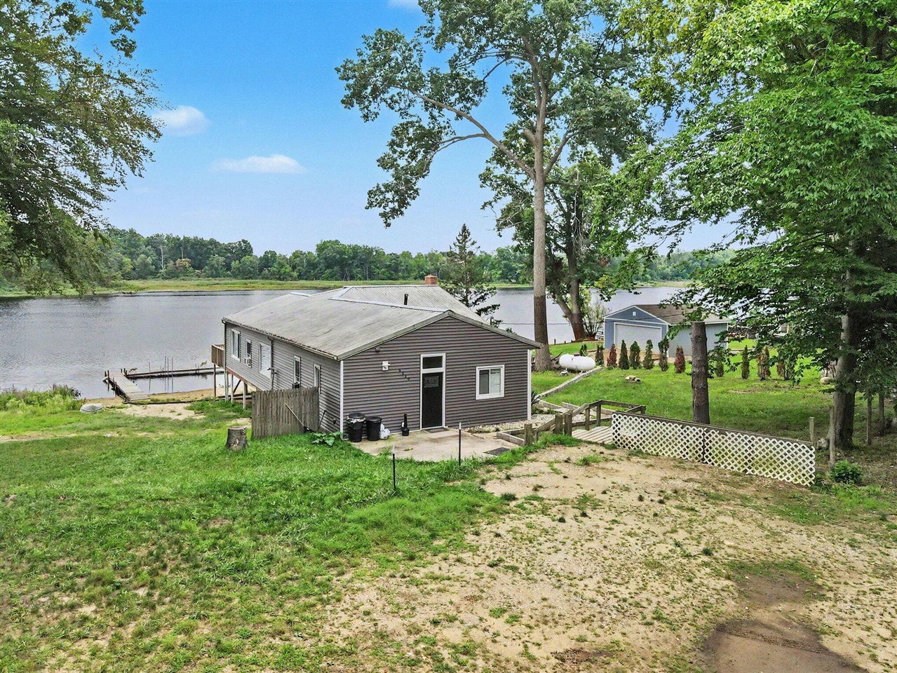 6319 Woods Trail Drive Property Photo 4