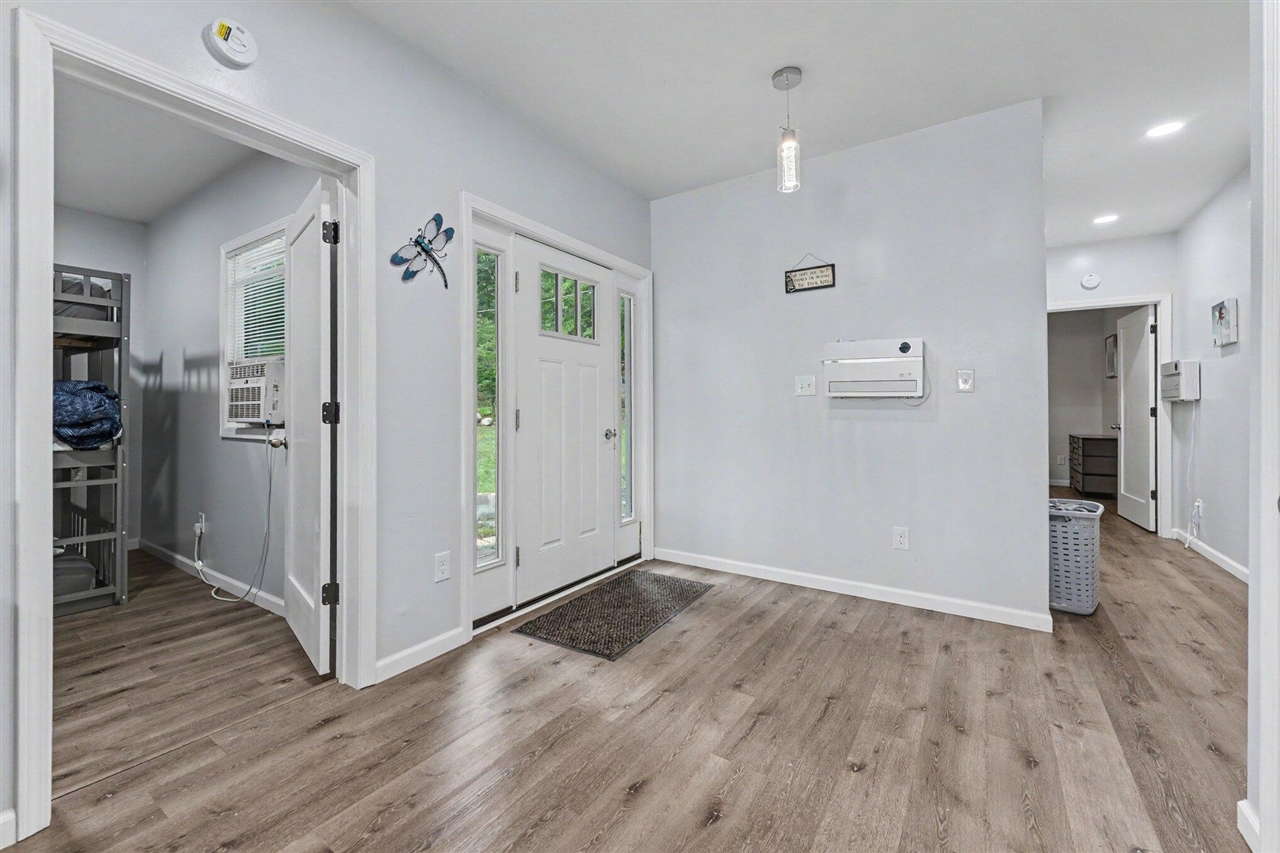 6319 Woods Trail Drive Property Photo 6