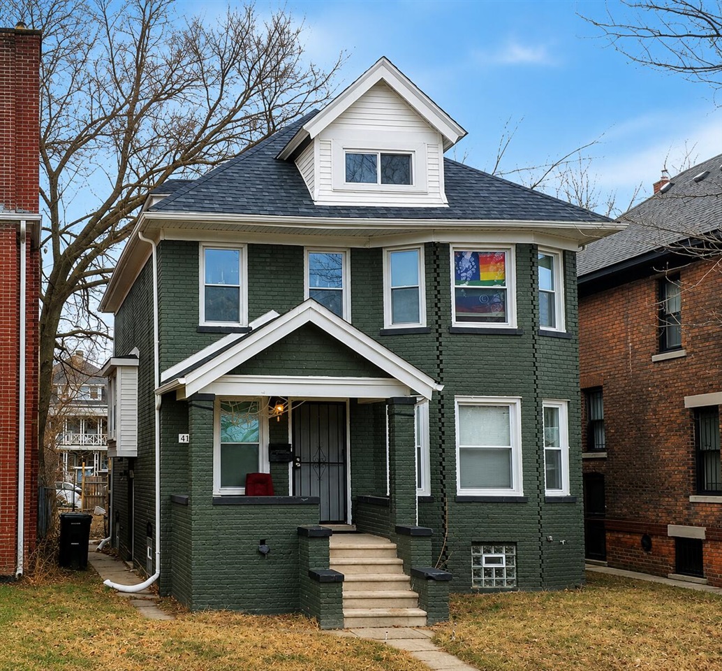 415 Hague Street Property Photo 1