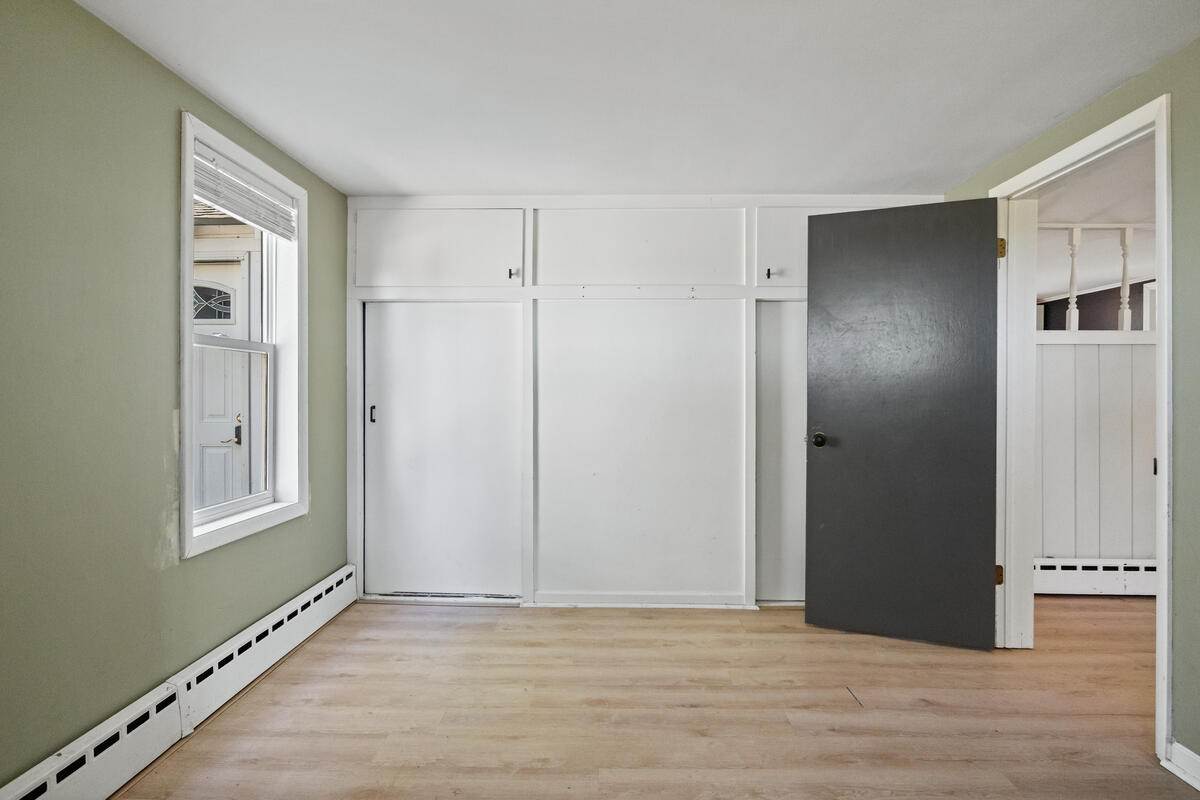 6830 S Warner Avenue Property Photo 15