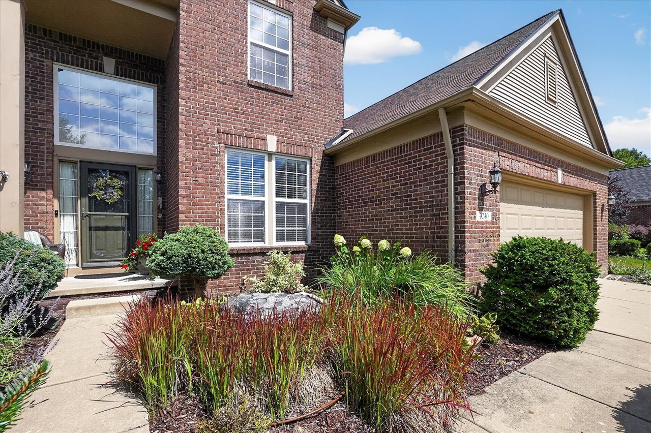 4240 Merriman Loop Property Photo 6