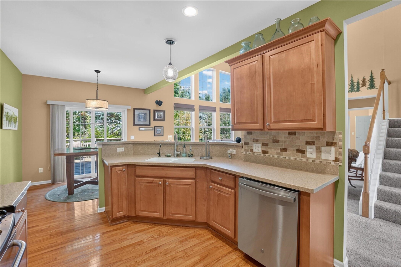 4240 Merriman Loop Property Photo 16