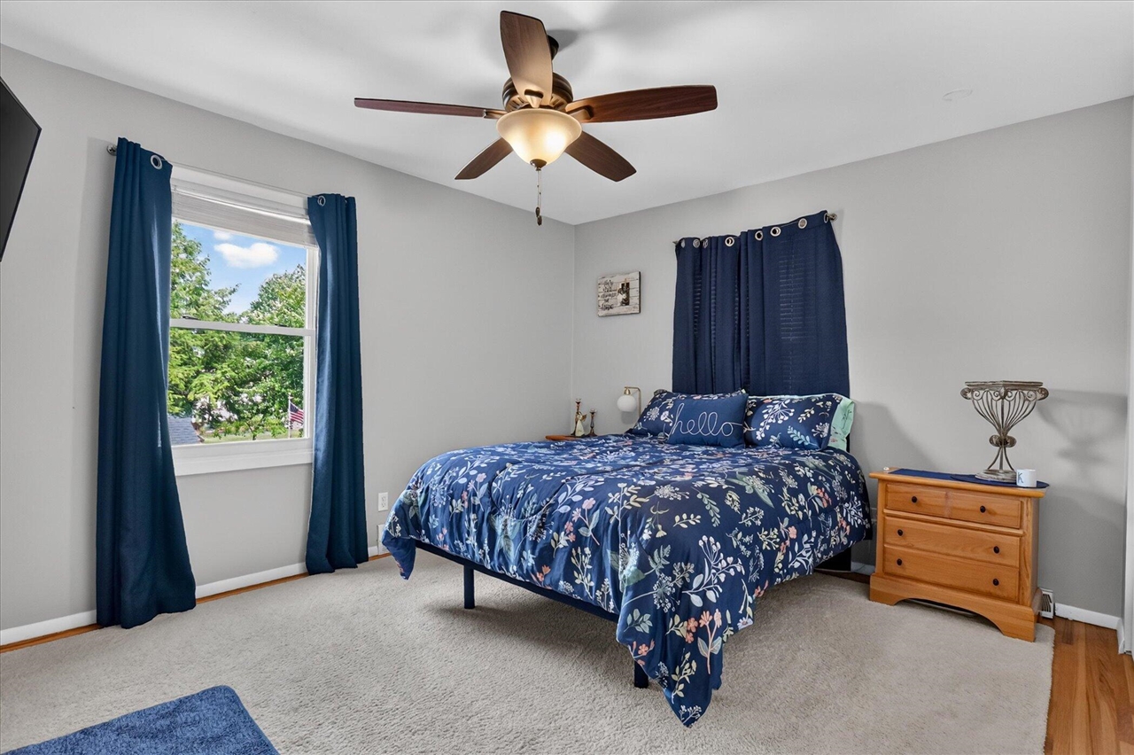 307 Miami Court Property Photo 4