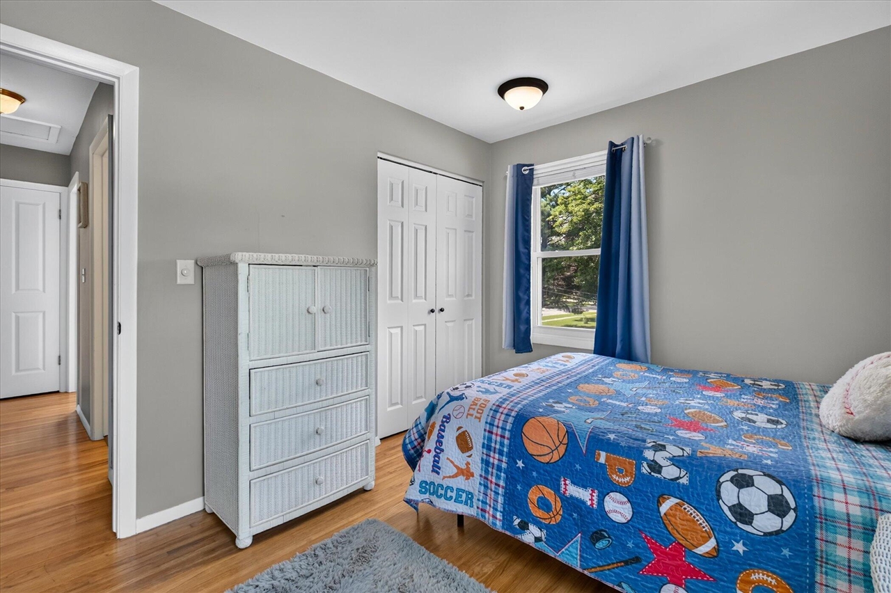 307 Miami Court Property Photo 24