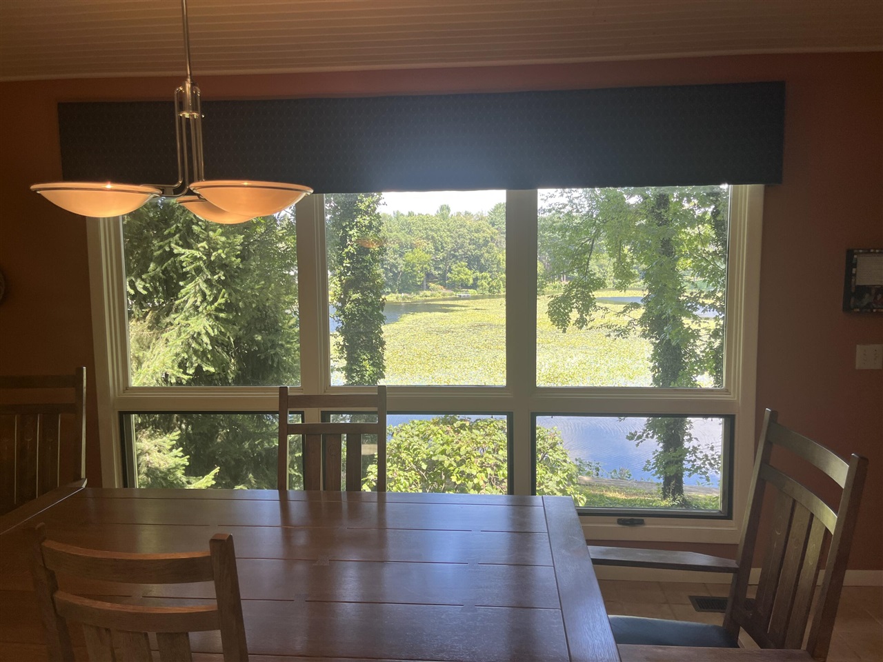9808 Oak Forest Circle Property Photo 4