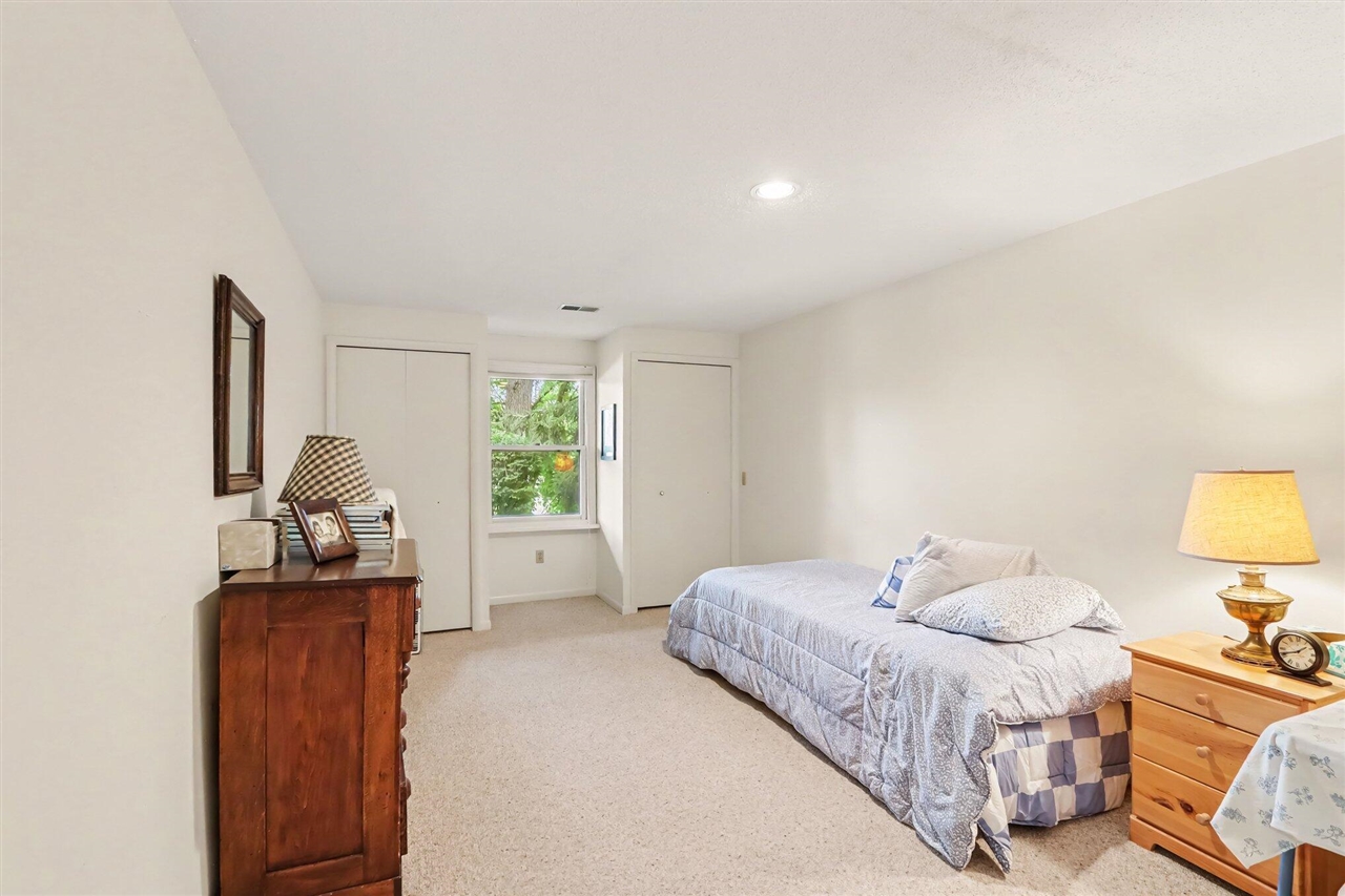 9808 Oak Forest Circle Property Photo 32