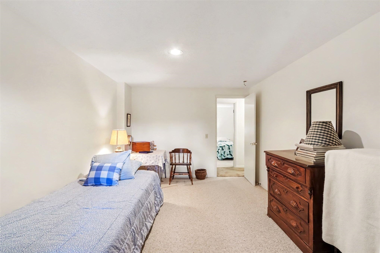 9808 Oak Forest Circle Property Photo 33