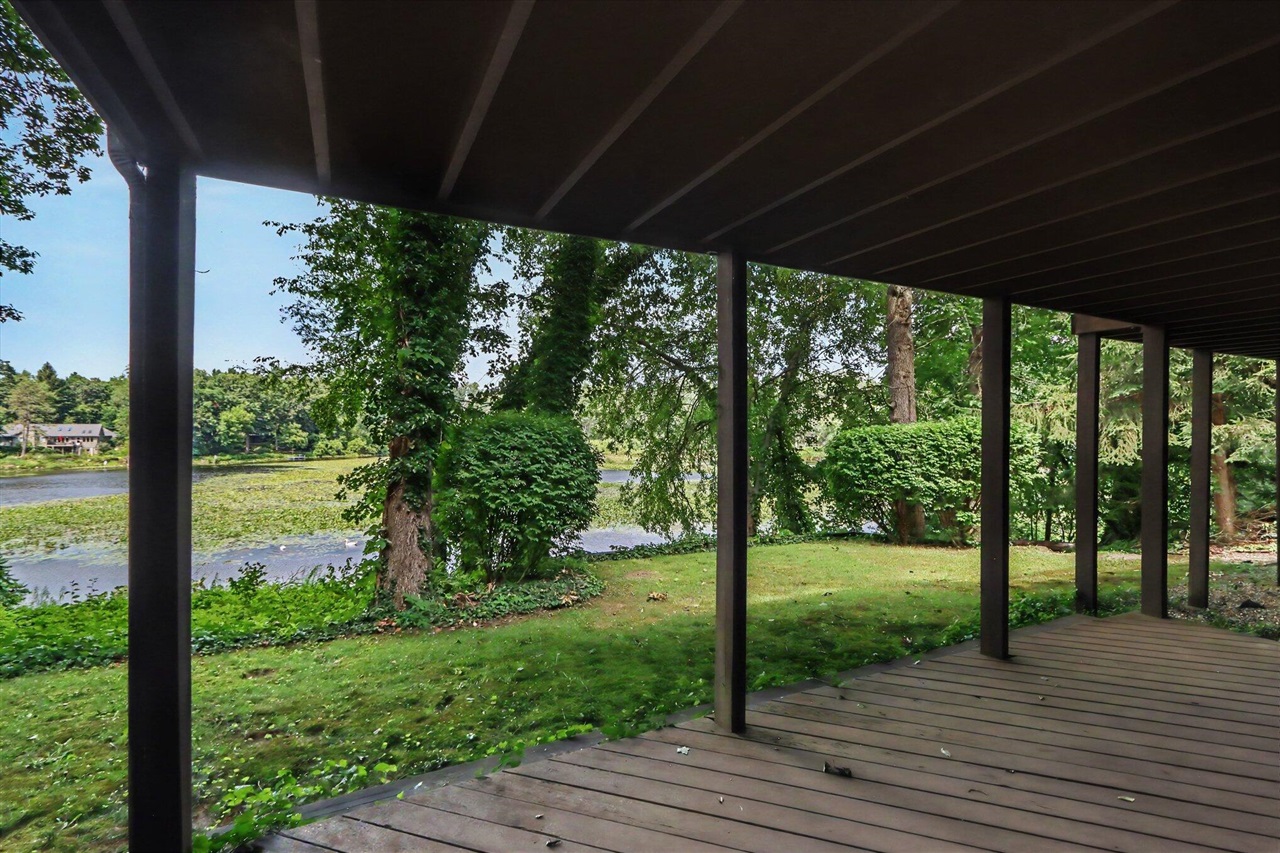 9808 Oak Forest Circle Property Photo 41