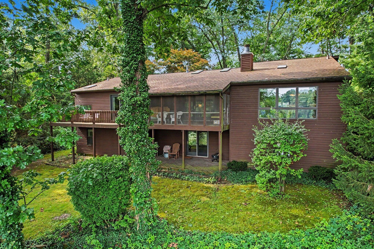 9808 Oak Forest Circle Property Photo 44