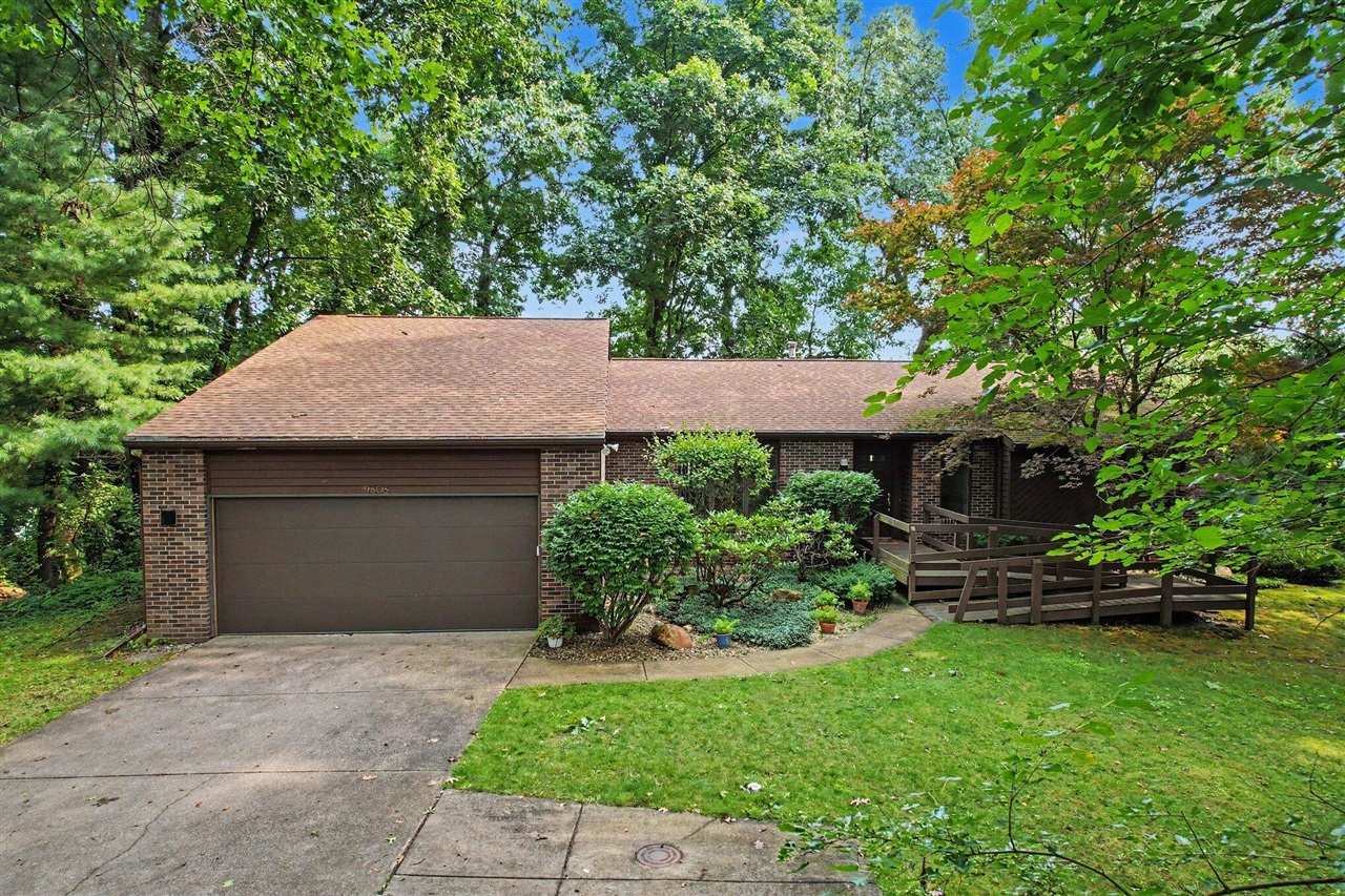 9808 Oak Forest Circle Property Photo 45