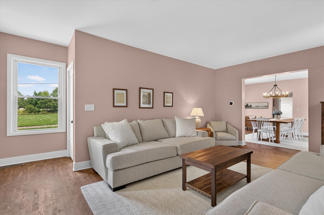 6816 Division Avenue Property Photo 6