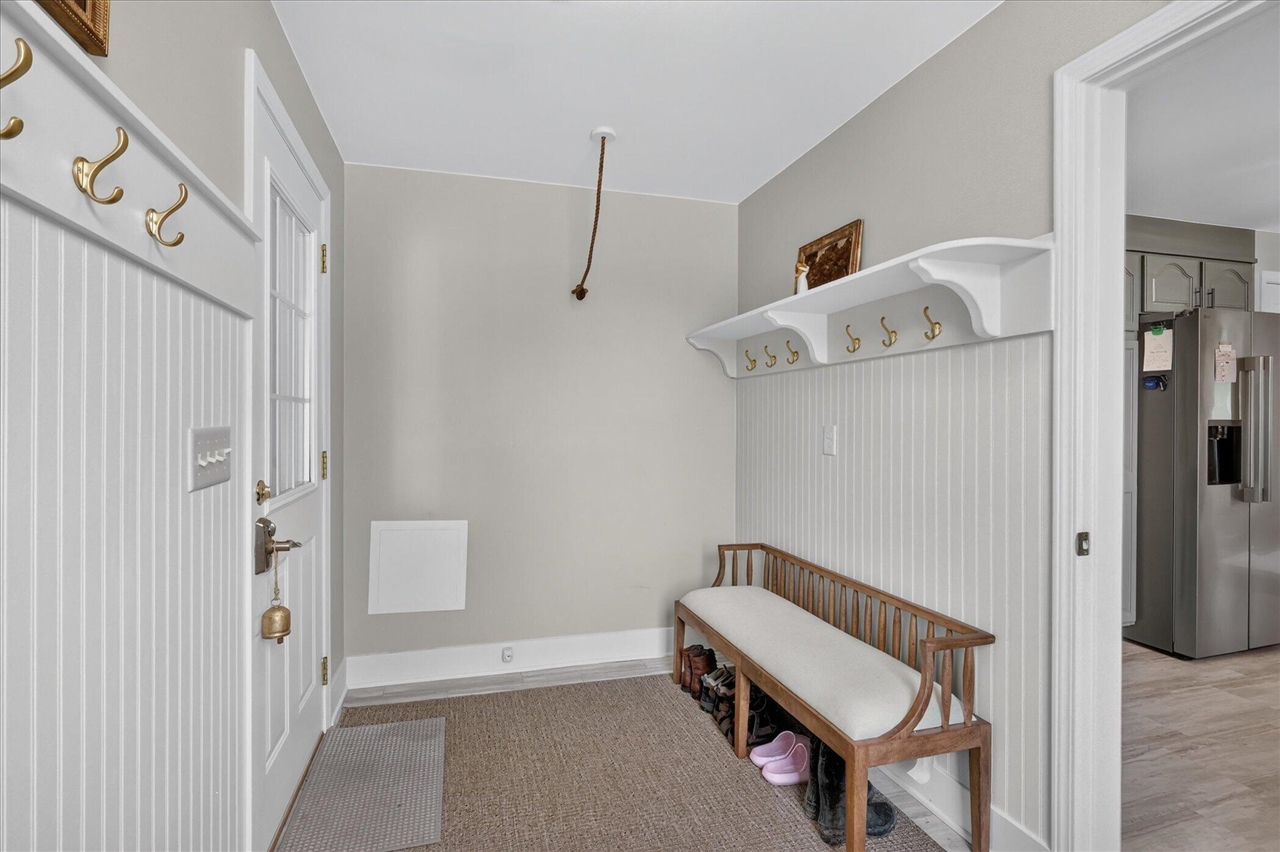 6816 Division Avenue Property Photo 22