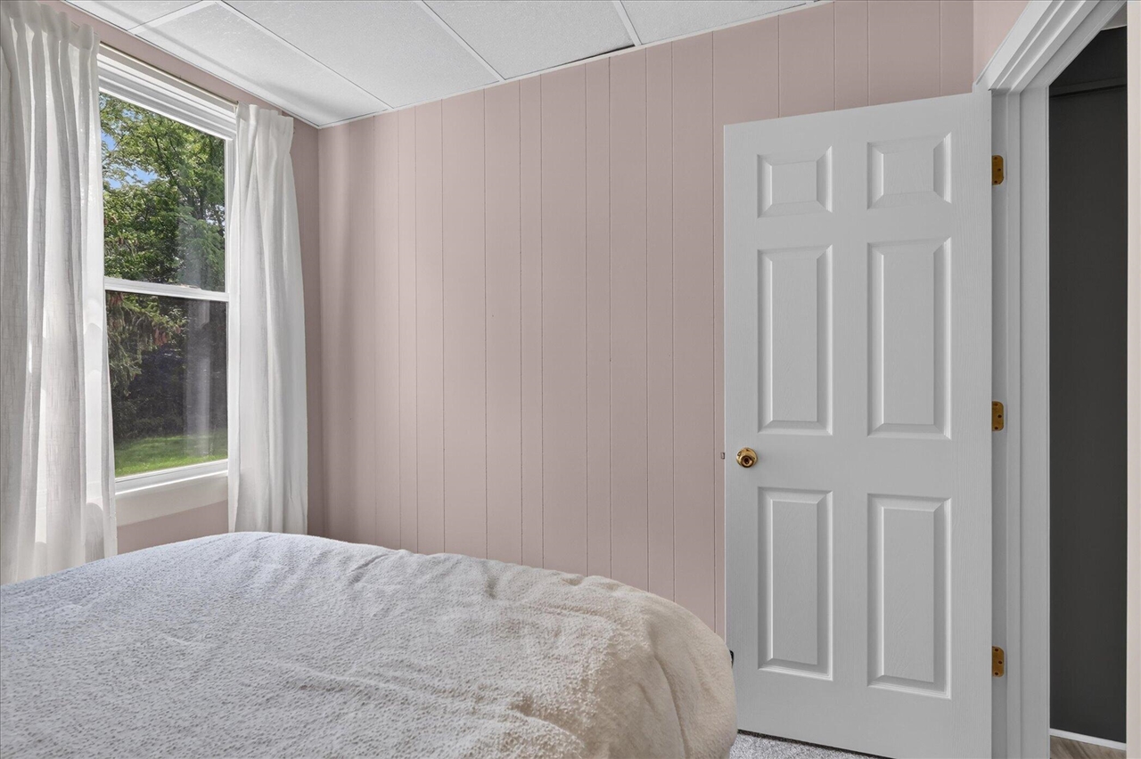 6816 Division Avenue Property Photo 28